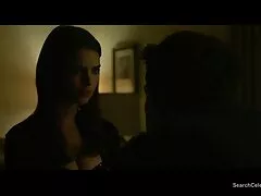 Scena di gambe lunghe con la splendida Asuna Fox e Maserati di Brazzers film sexi italiani