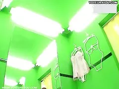 Film film porno massaggi italiani rasato con la bella Kiara Mia di Brazzers